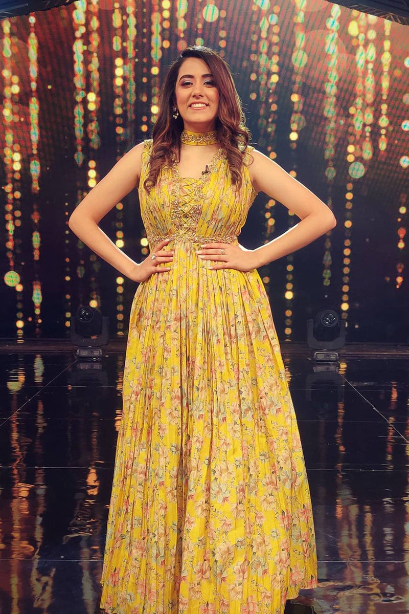 CY Jonita Gandhi In Anarkali Set By Aayushi Maniar Front 1
