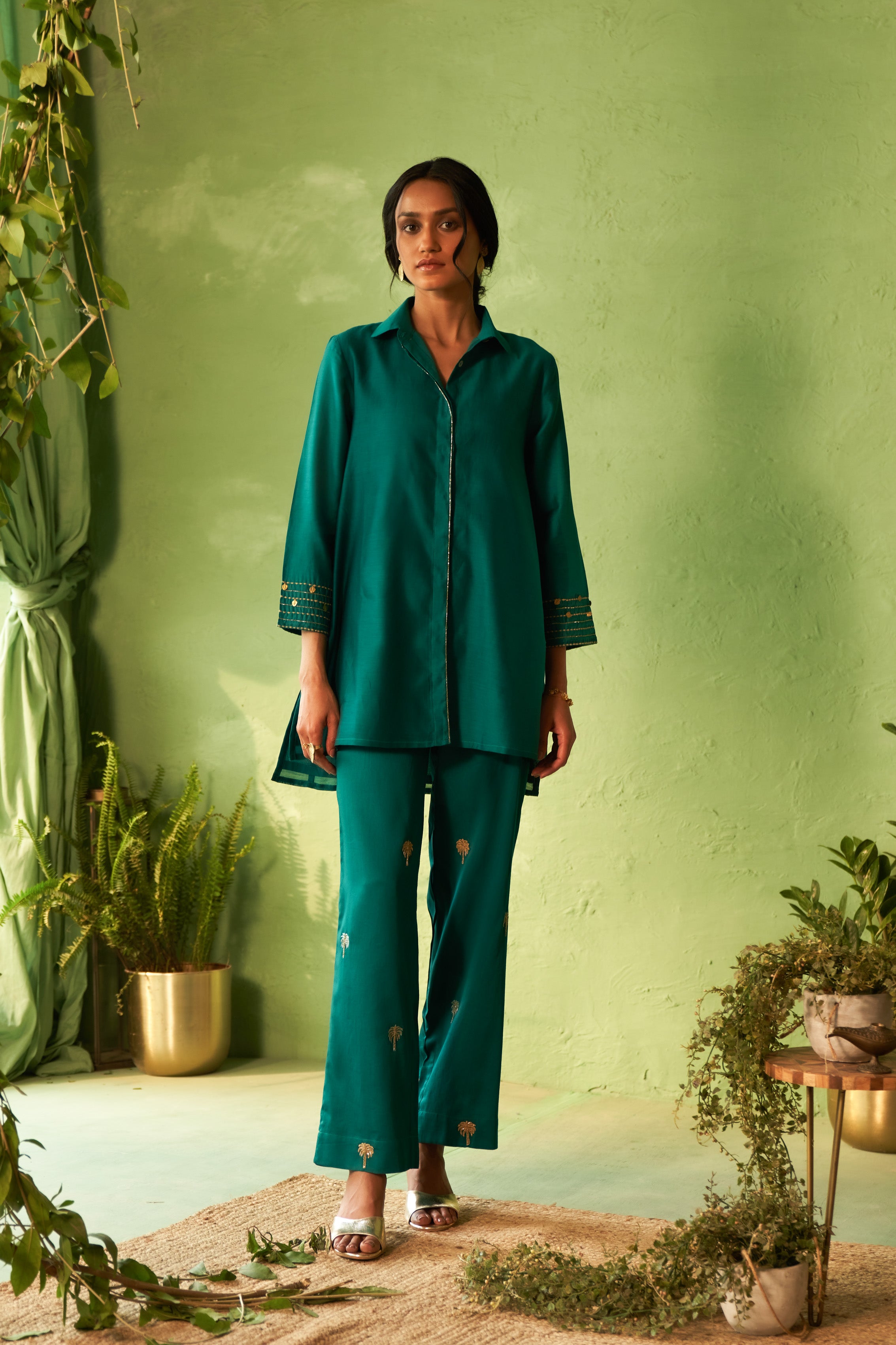 Collared Short Co-ord Set with Palm Tree Motifs