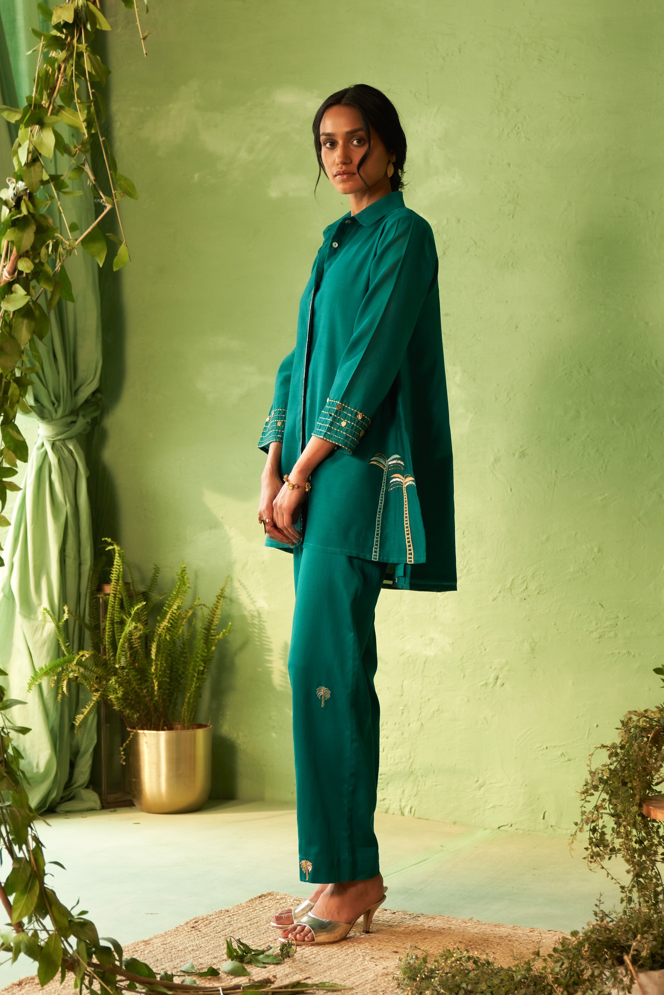 Collared Short Co-ord Set with Palm Tree Motifs