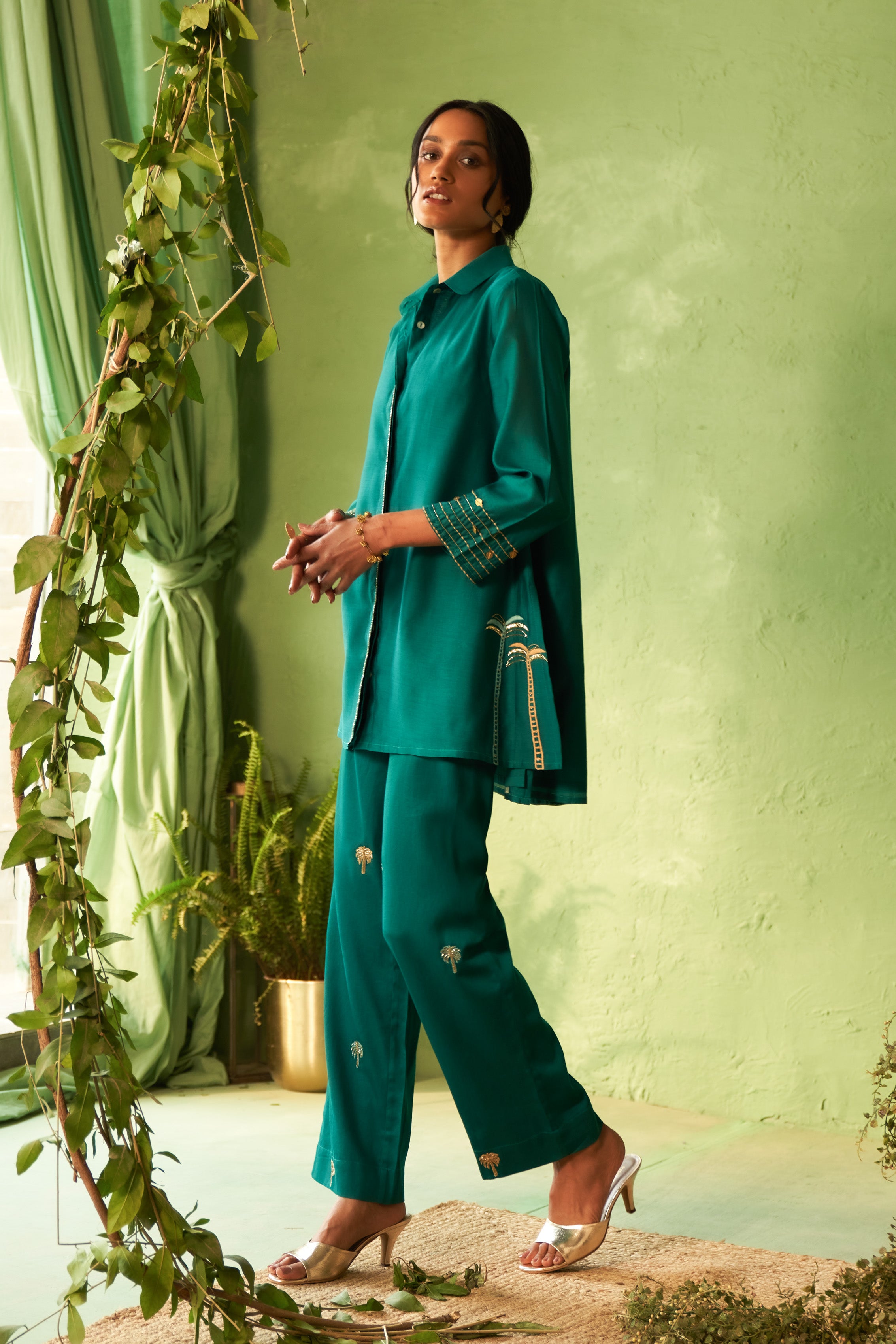 Collared Short Co-ord Set with Palm Tree Motifs