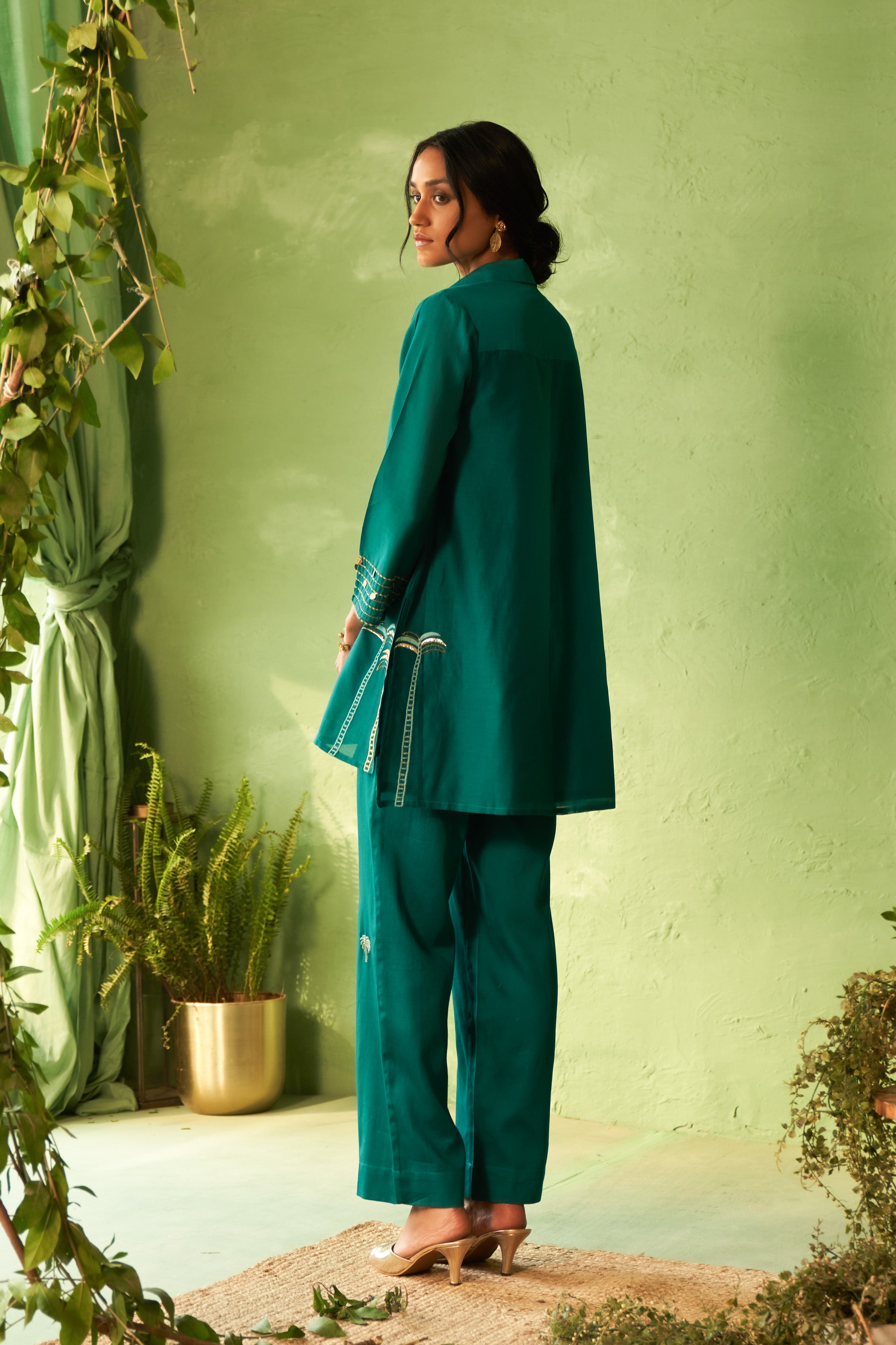 Collared Short Co-ord Set with Palm Tree Motifs