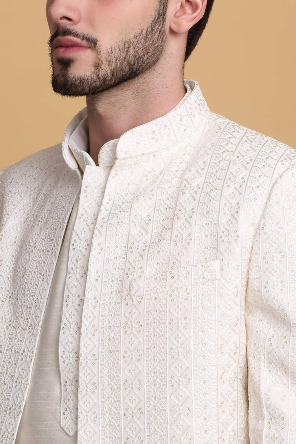 Om Embroidered Open Jacket Set - Ivory