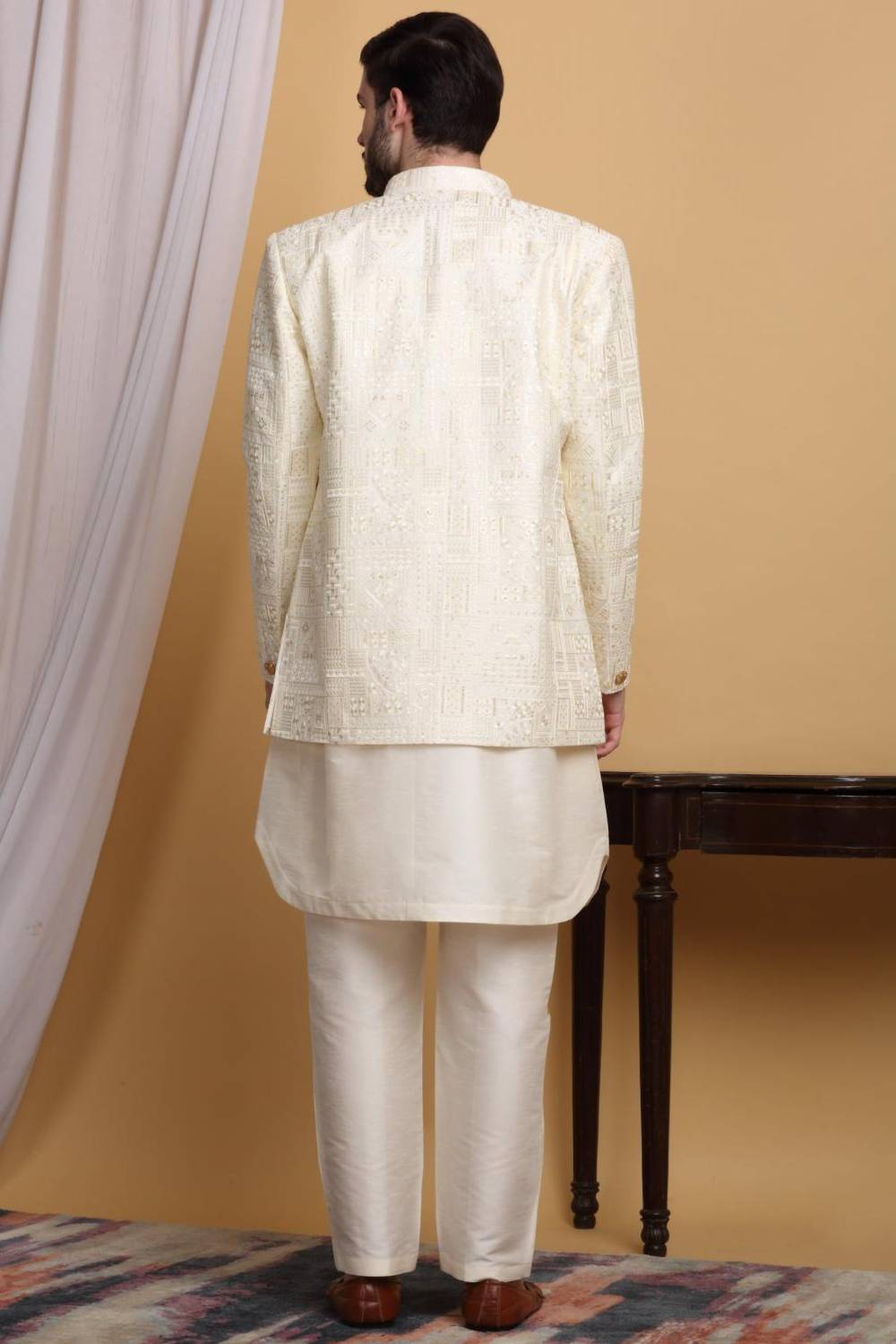 Zardoz Embroidered Open Jacket Set - Ivory