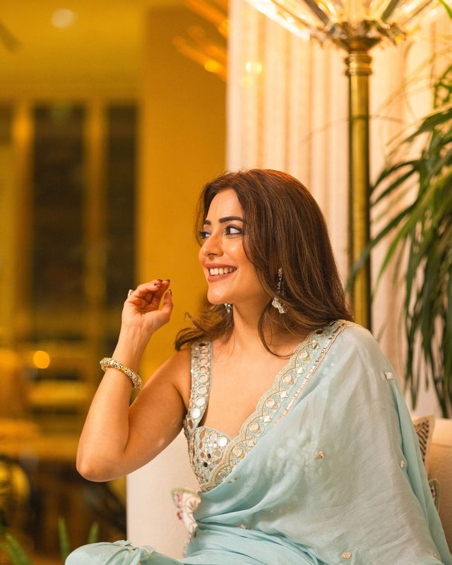 CY Nisha Aggarwal in Anusha Saree Set By Gopi Vaid Closeup 1