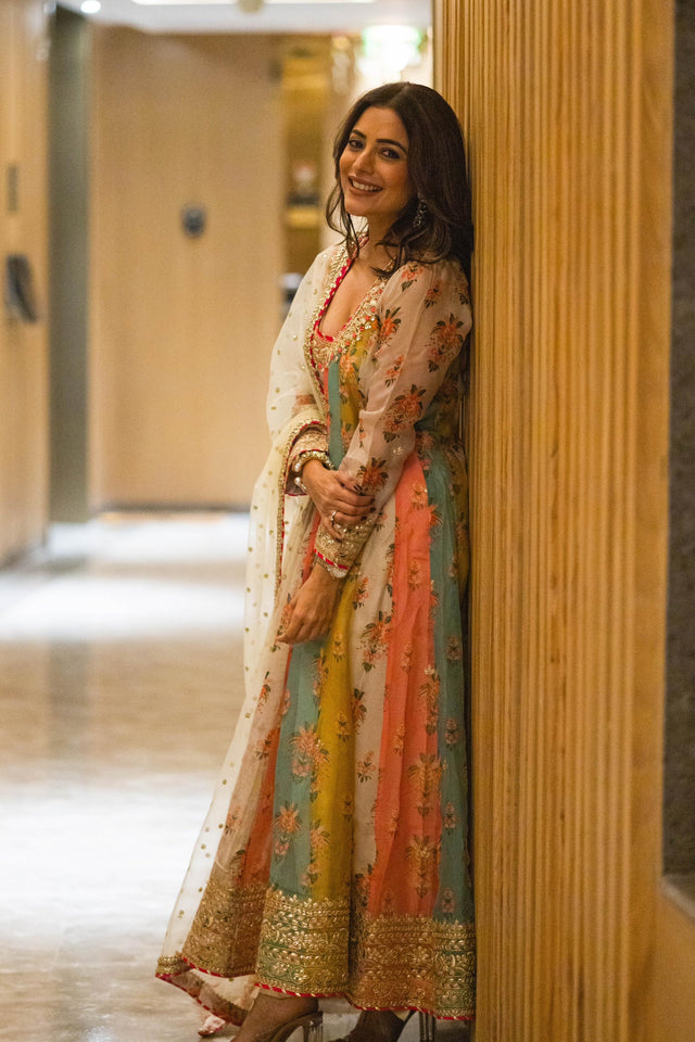 Nisha Aggarwal in Gopi Vaid Printed Anarkali Set Side 1