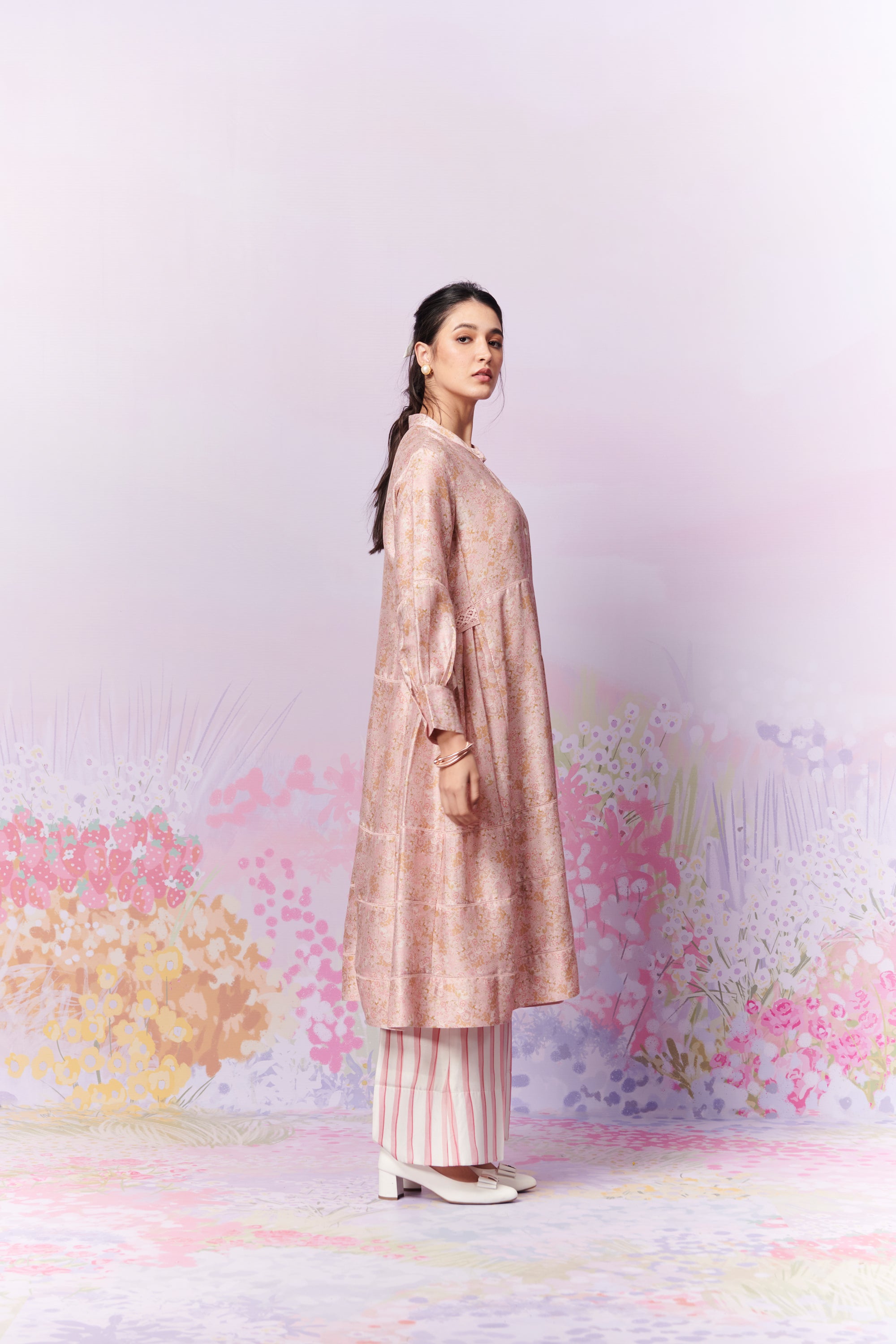 Petite Blooms Kurta And Trousers Co-Ord Set