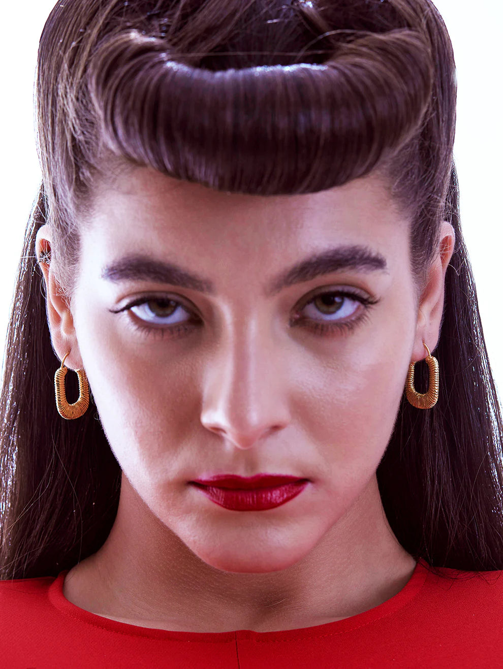 Golden Threaded Rectangular Hoops