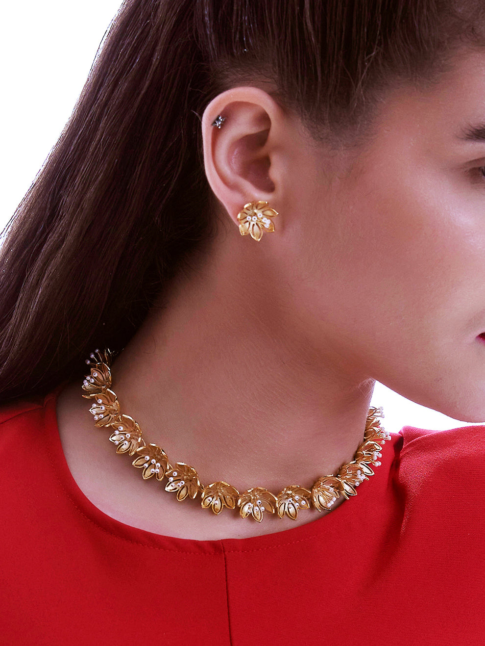 Pearly Golden Flower Earrings