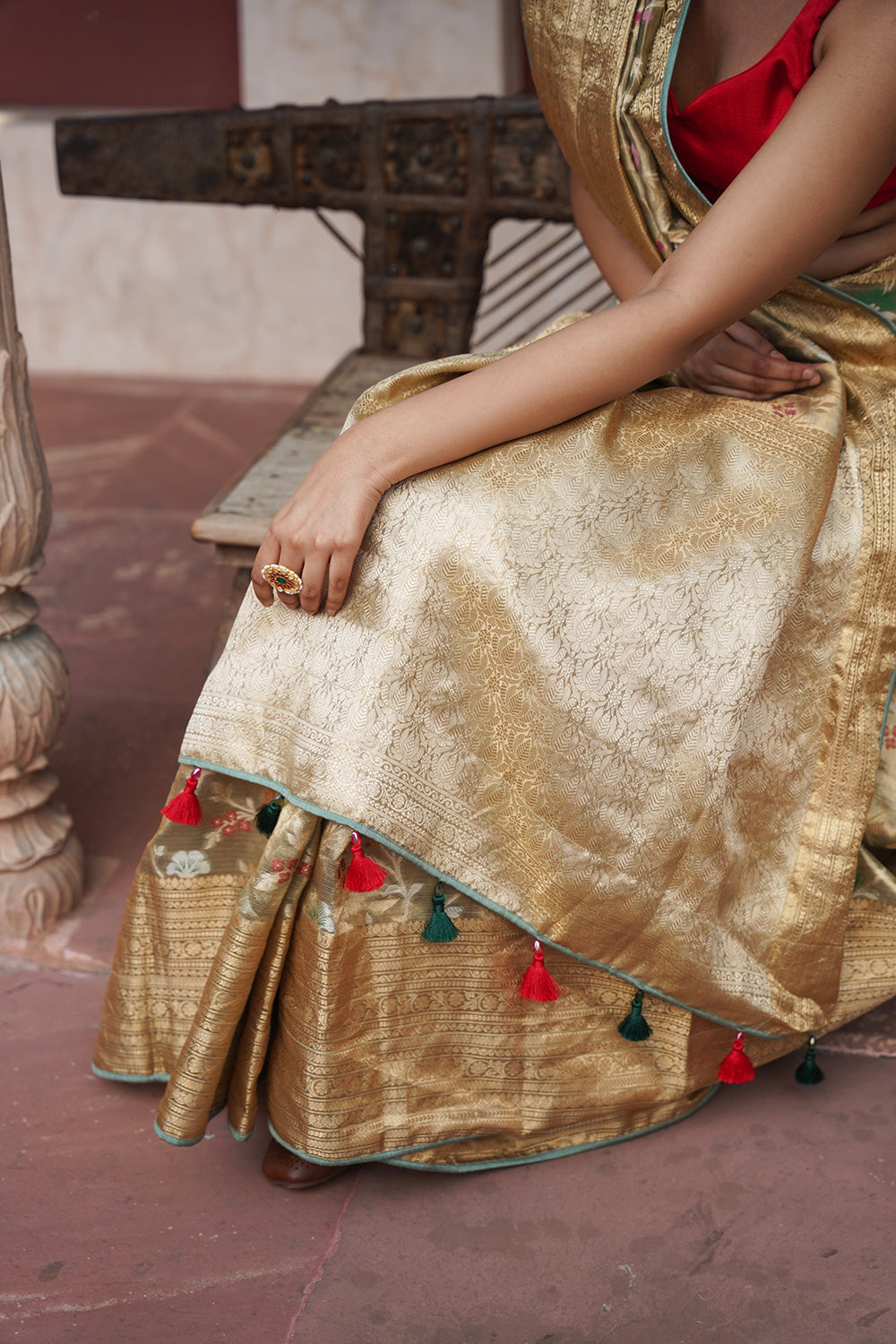 Maaya Banarasi Saree - Gold