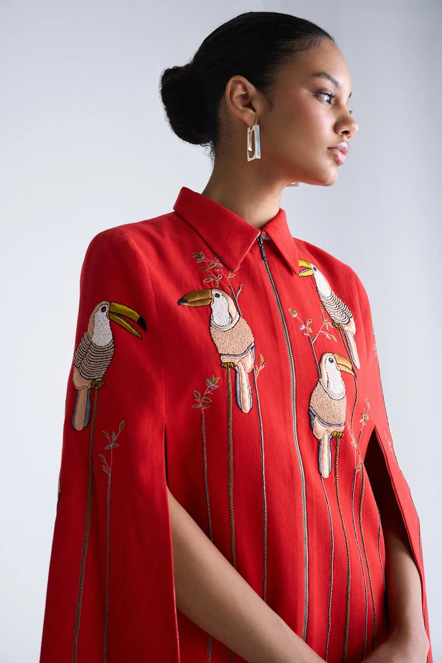 BELL BOTTOM PANTS OF ( TOUCAN CAPE )