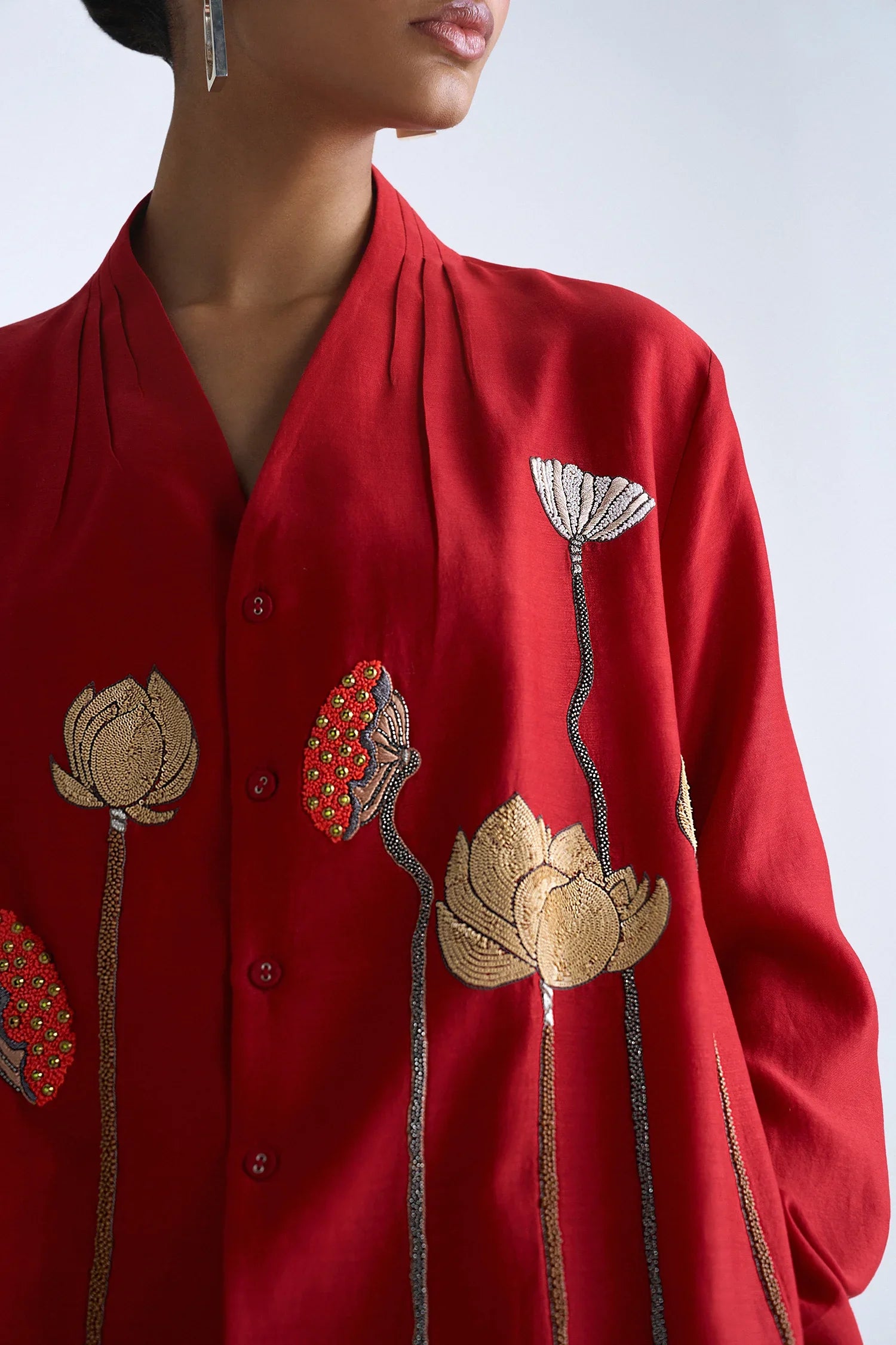 PANTS OF ( EARTH LOTUS NECK PLEATED SHIRT )