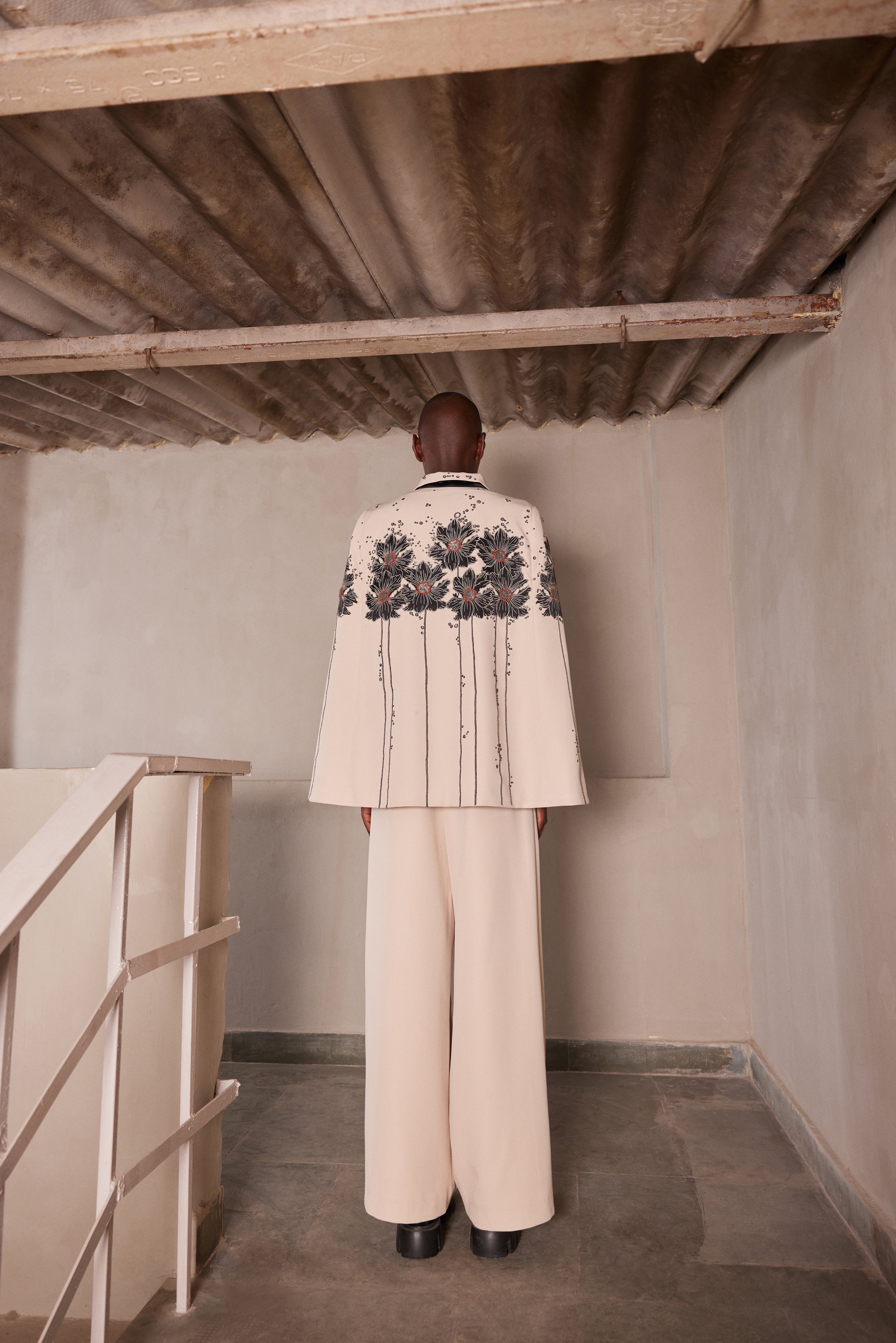 FLORAL PATCH CAPE