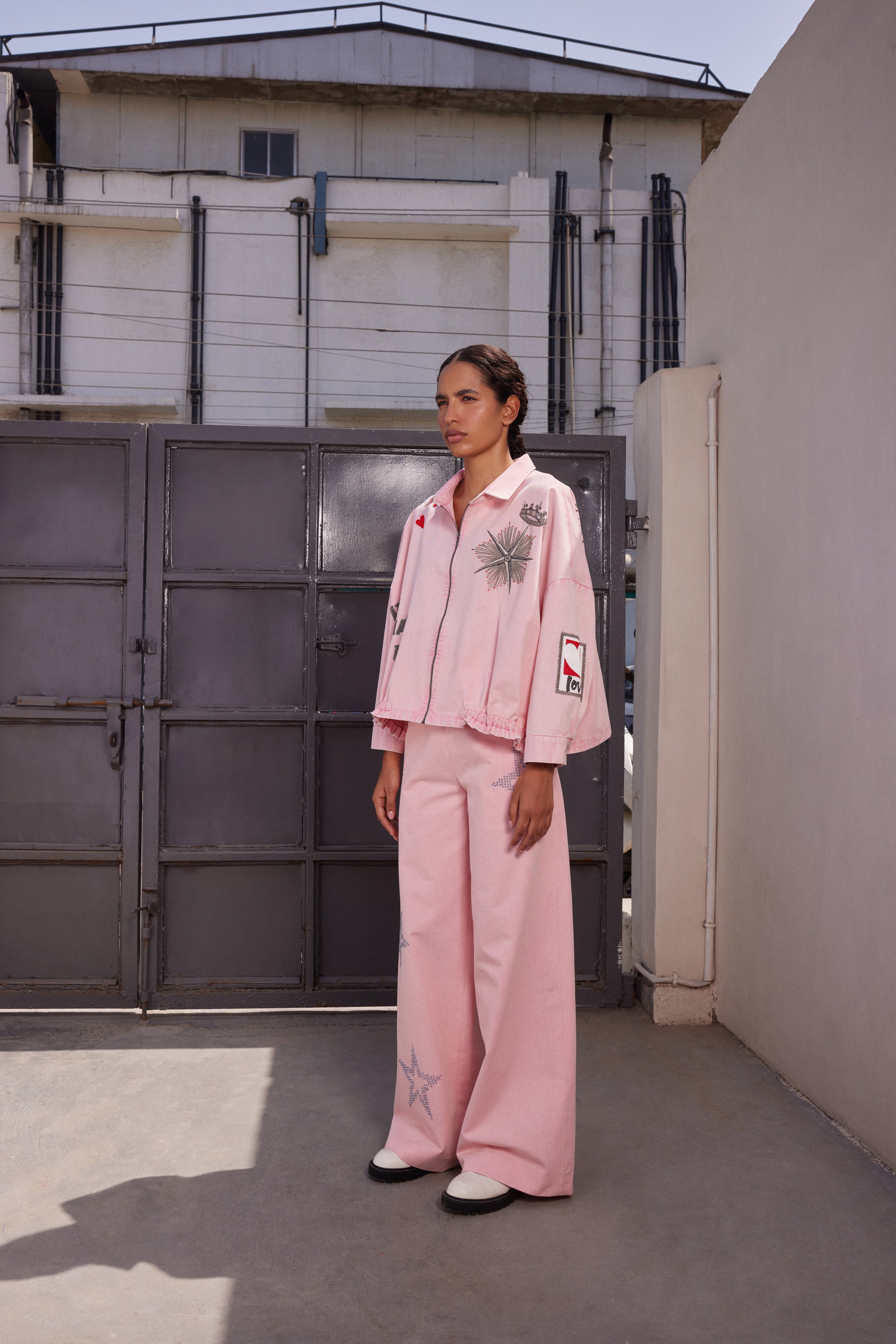 HEART & CROWN OVERSIZED SHACKET WITH FLARED PANT