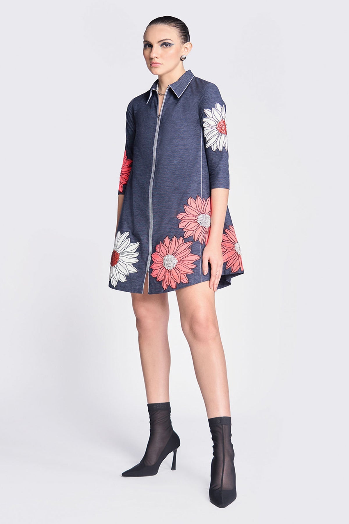 Flower Applique Side Triangle Shirt Dress