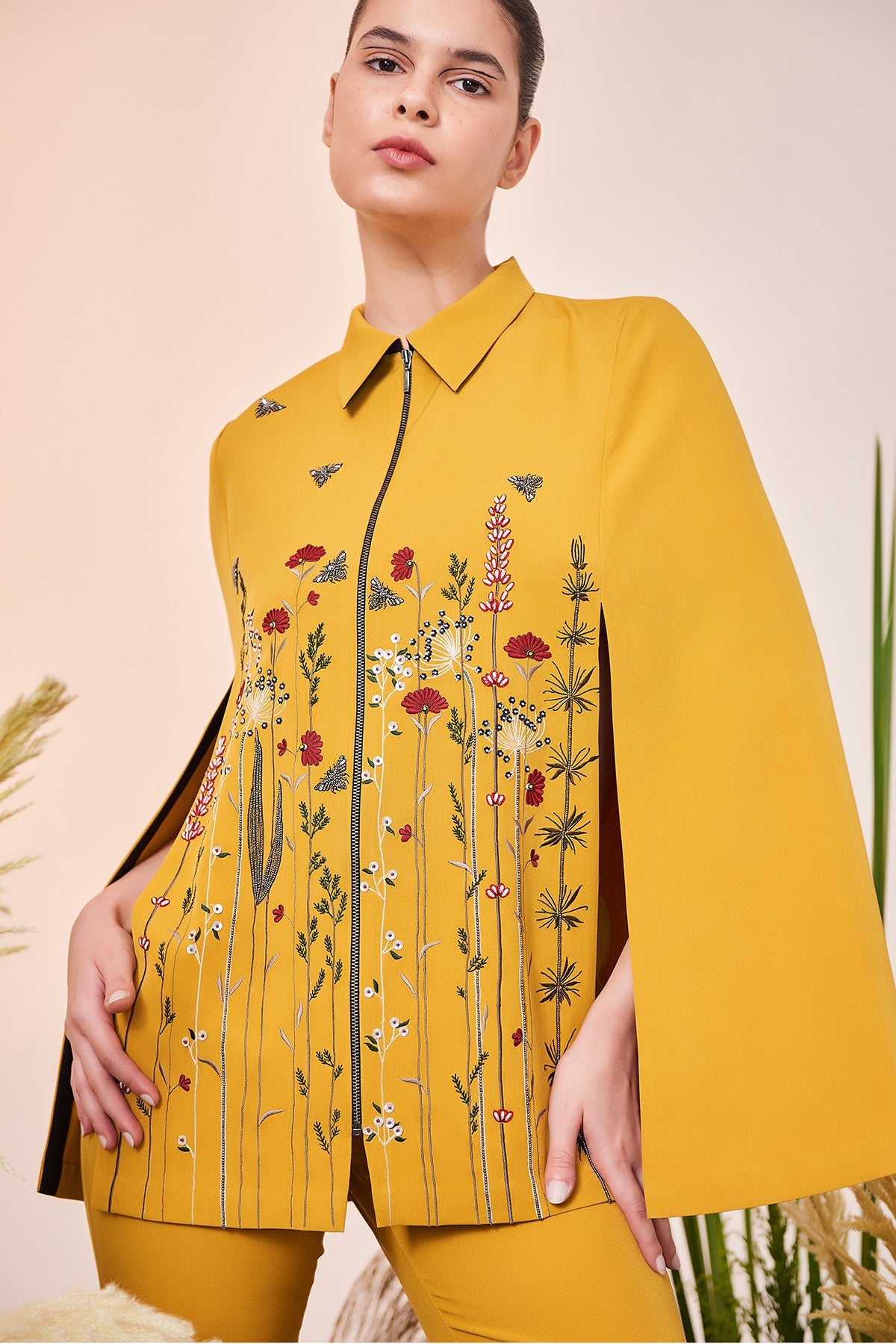 Summer Bloom Cape