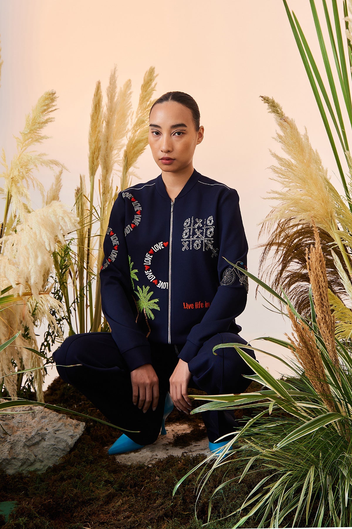 Love Circle Bomber
