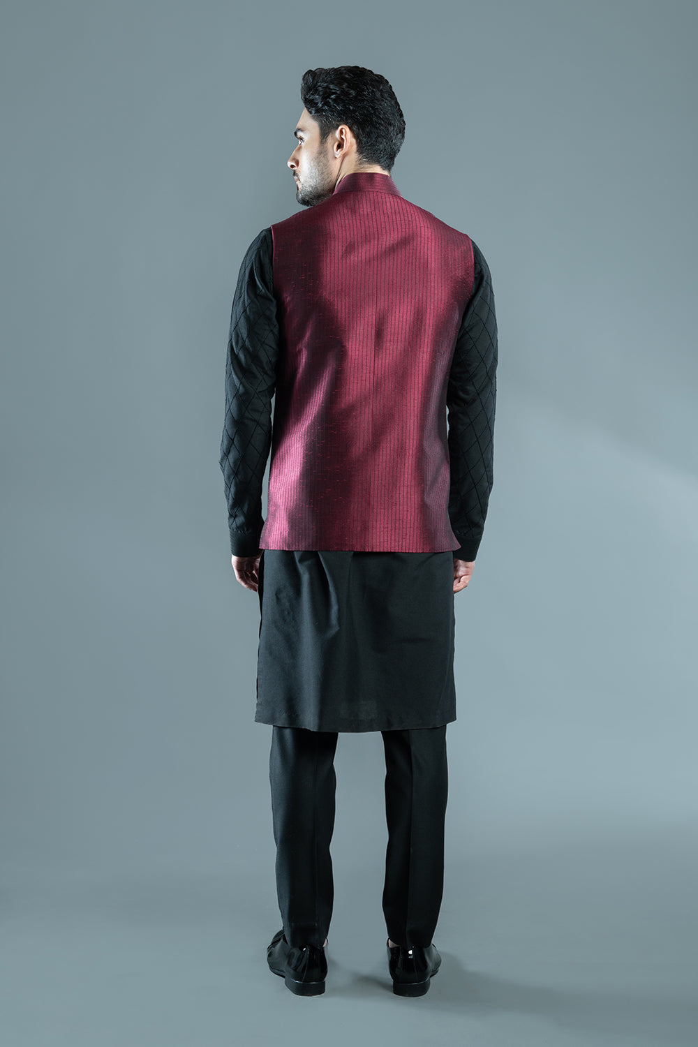Maroon Embroidered Bundi