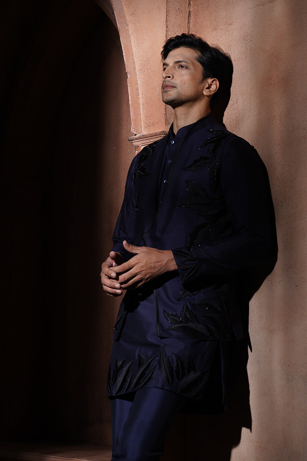 Navy Blue Leaf Embroidered Nehru Jacket Set Vmku28