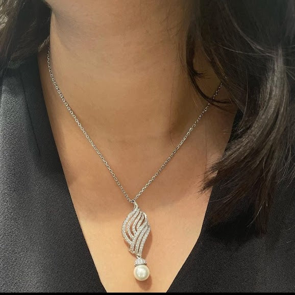 Wave Design Swarovski Pendant With Pearl Drop