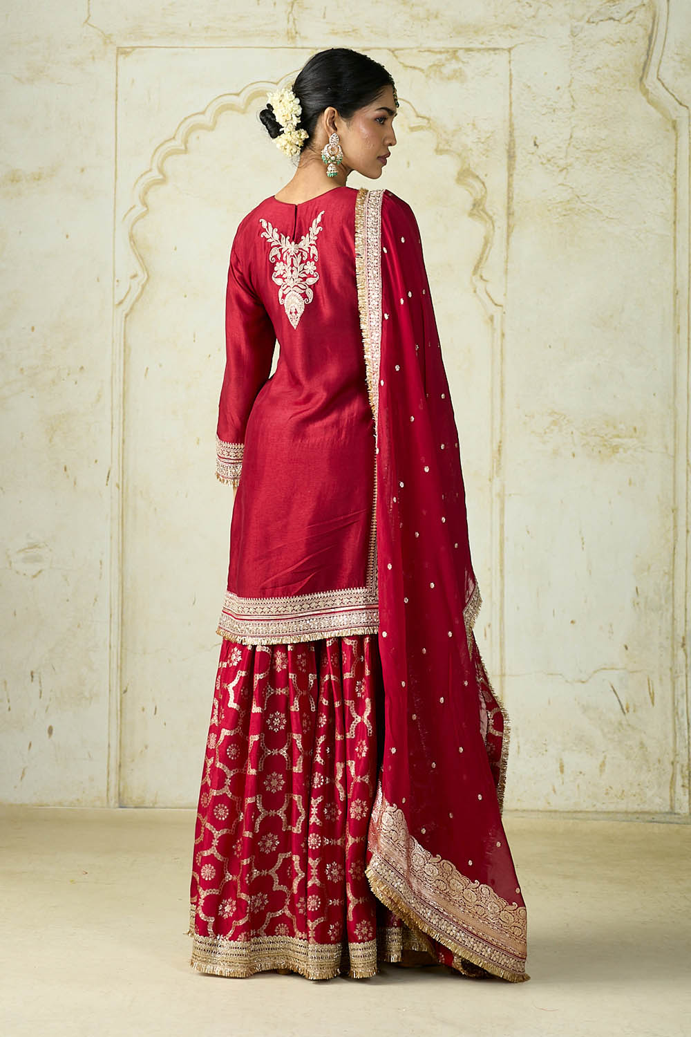 Ameena Sharara Set