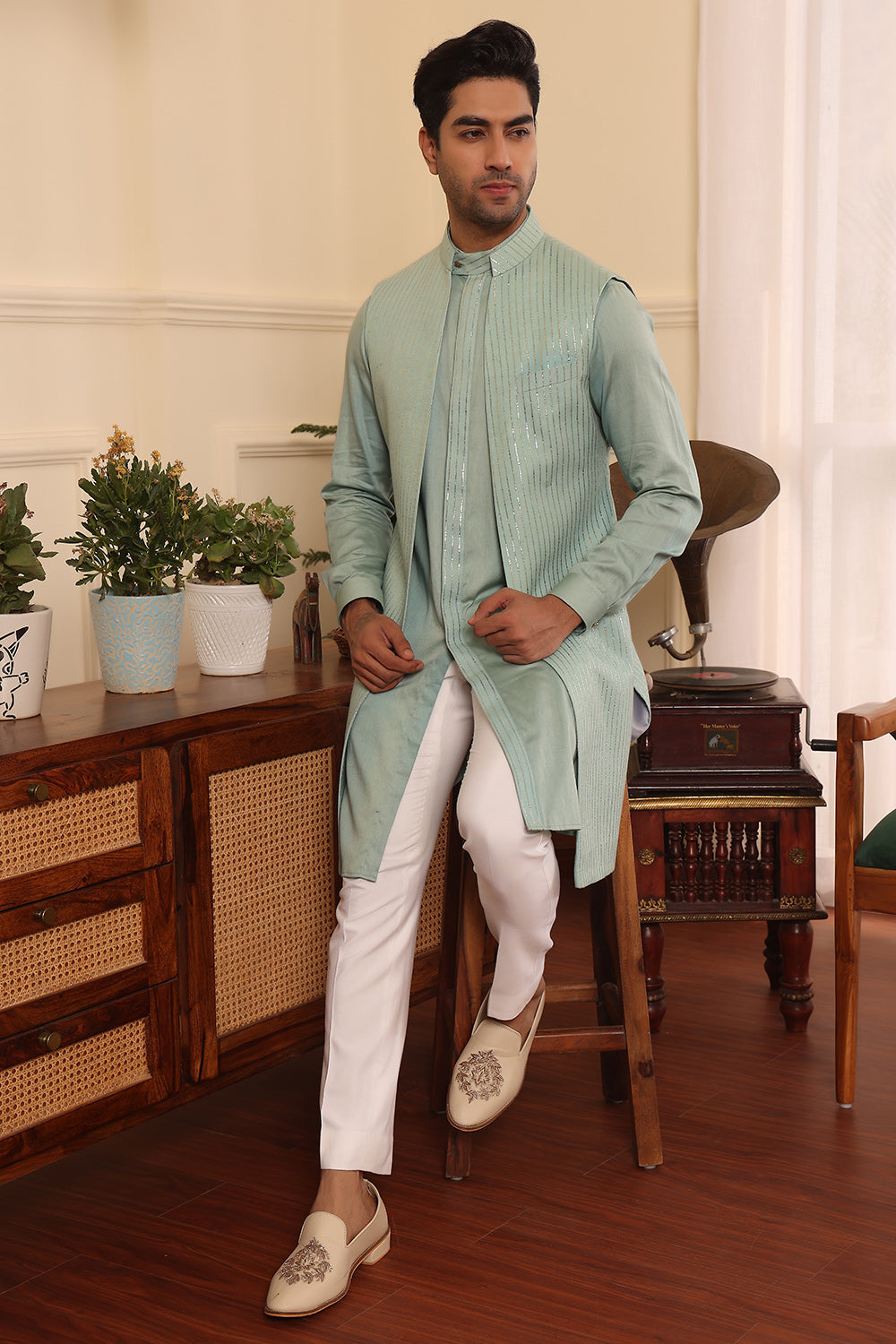 Aqua green colour kurta pants with shrug jacket