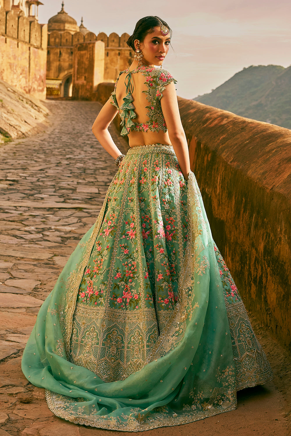 Avni Lehenga Set