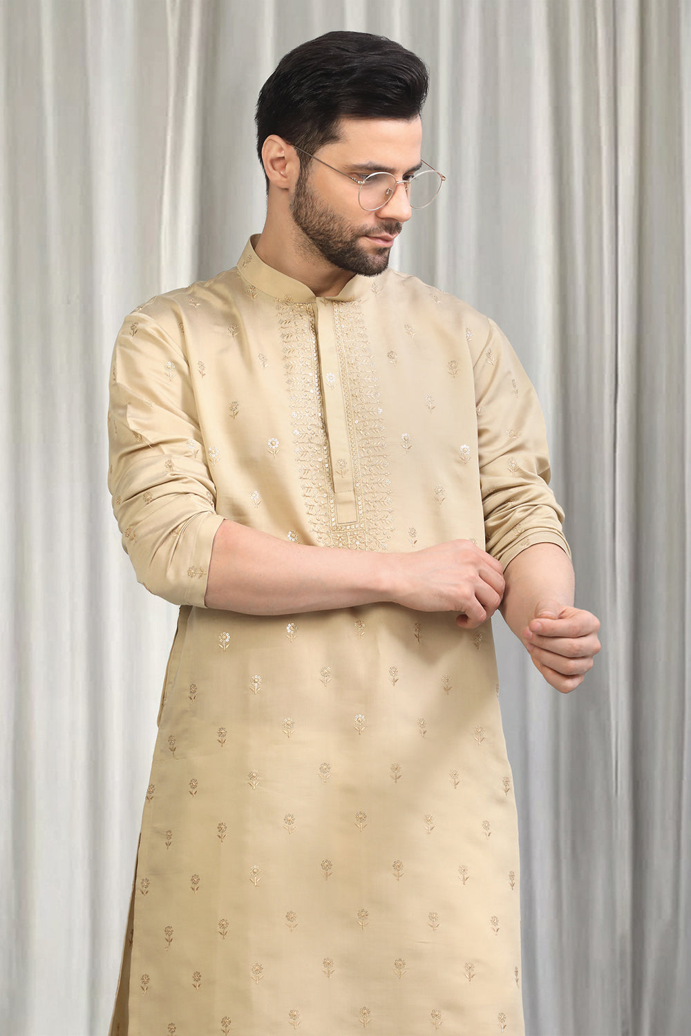 Beige Buta Embroidered Kurta With Back Elastic Pants