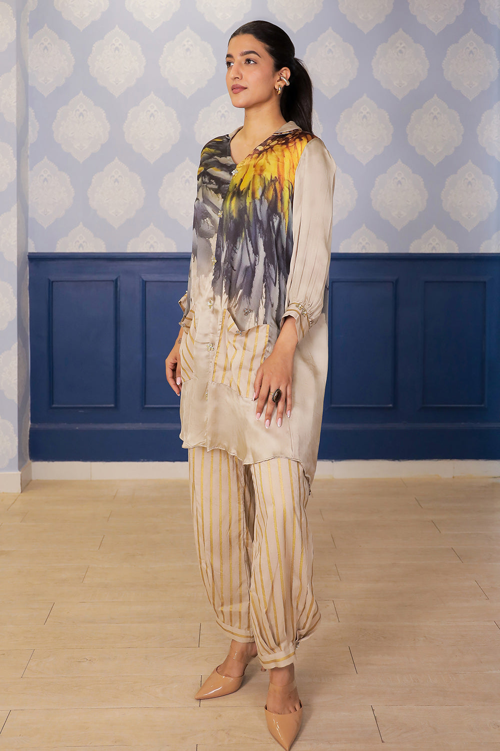 Beige Sunflower Print Satin Kurta with Chanderi Foil Farsi Salwar & Metallic Detailing