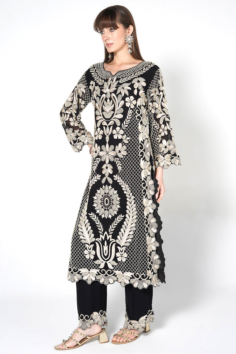 Black Georgette Heavily Embroidered Kurta Set With Scalloped Hem Detail