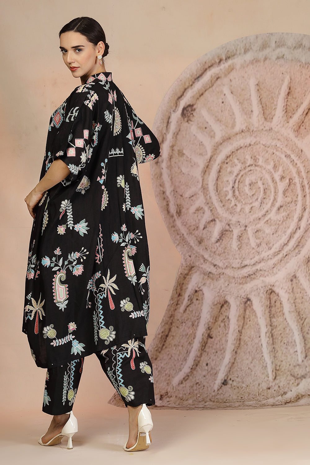 Black Slub Cotton 3-Piece Set with Harem Pants & Tribal Detailing