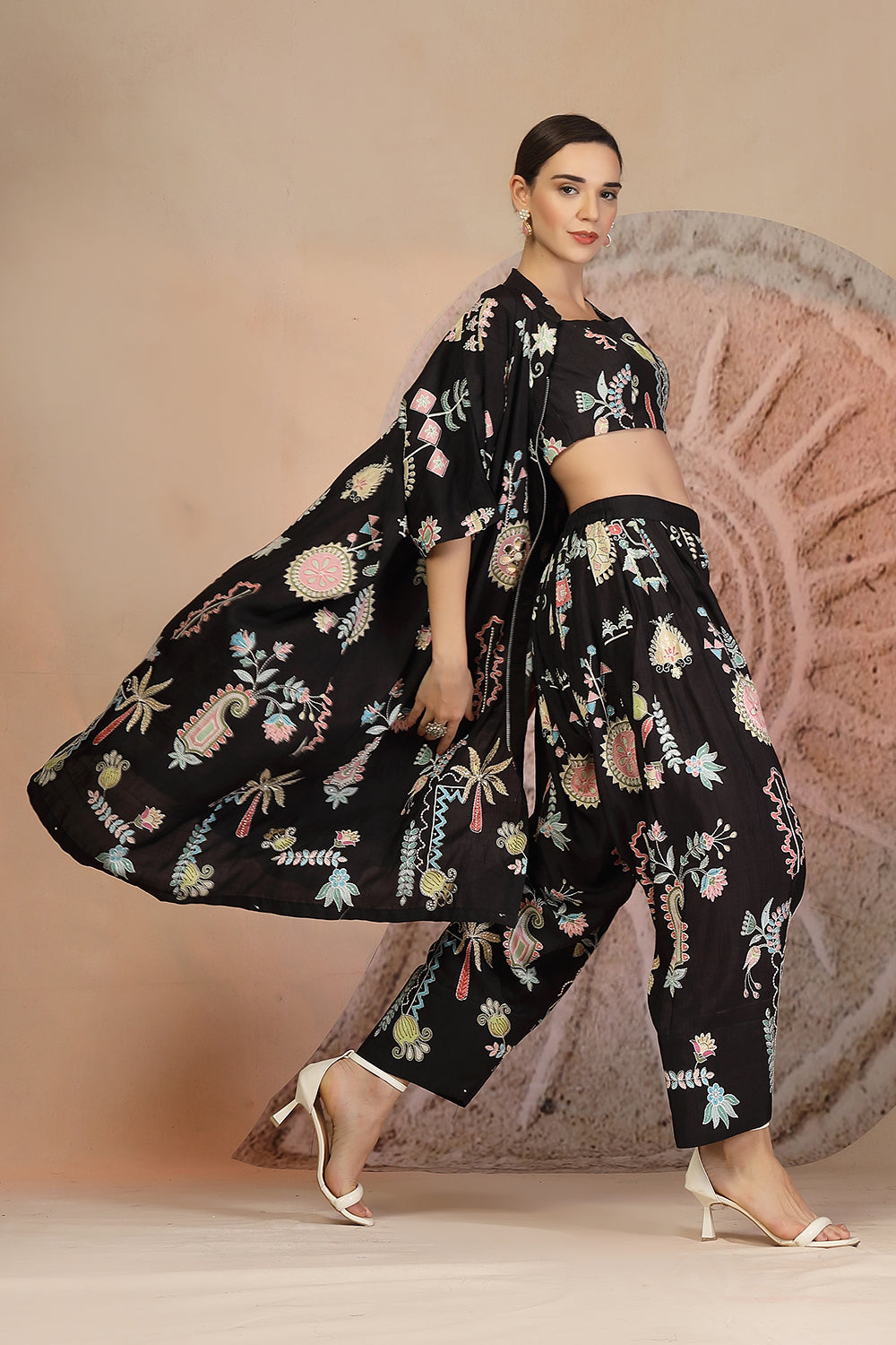 Black Slub Cotton 3-Piece Set with Harem Pants & Tribal Detailing