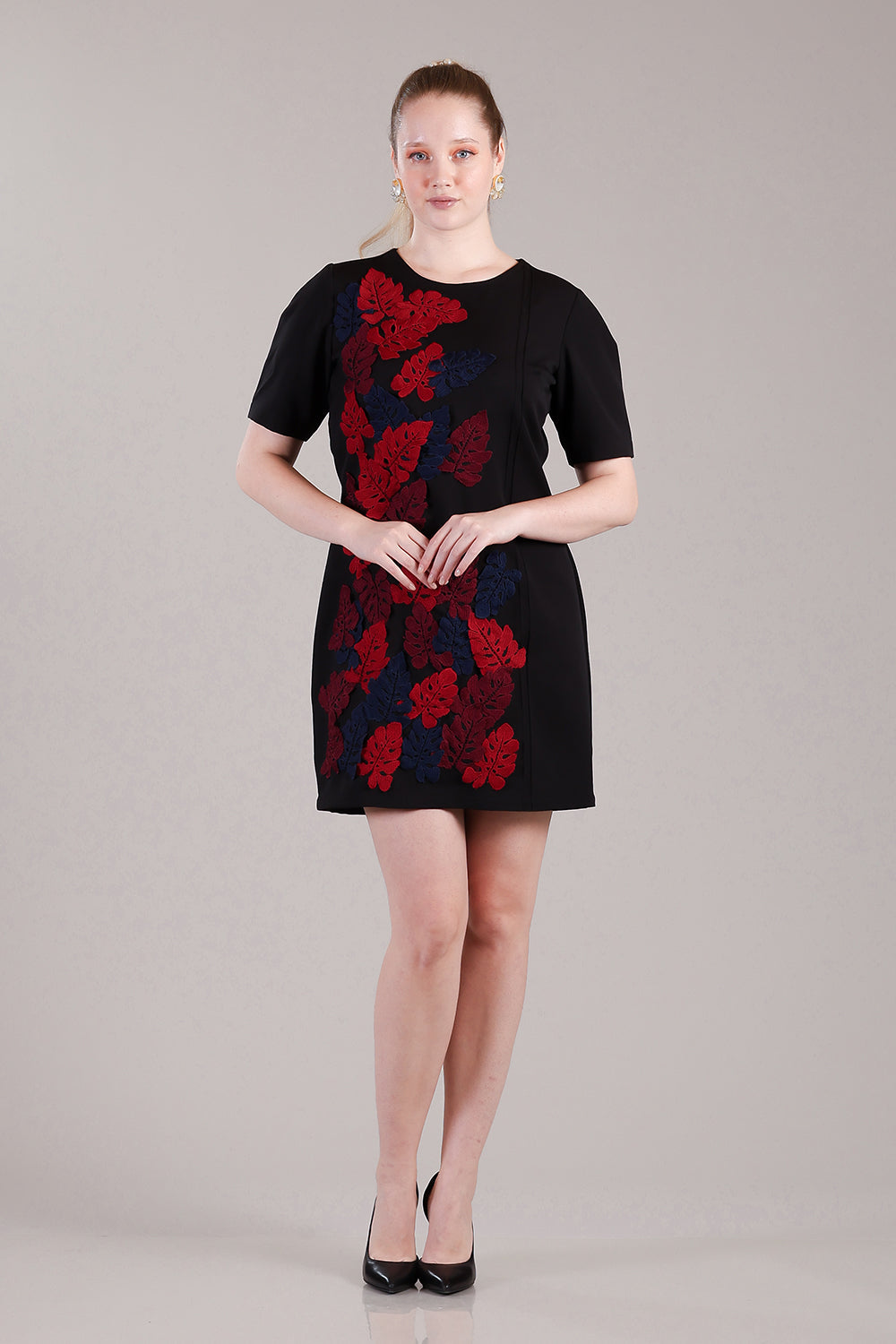 Black straight dress with multicolour leaves patchwork