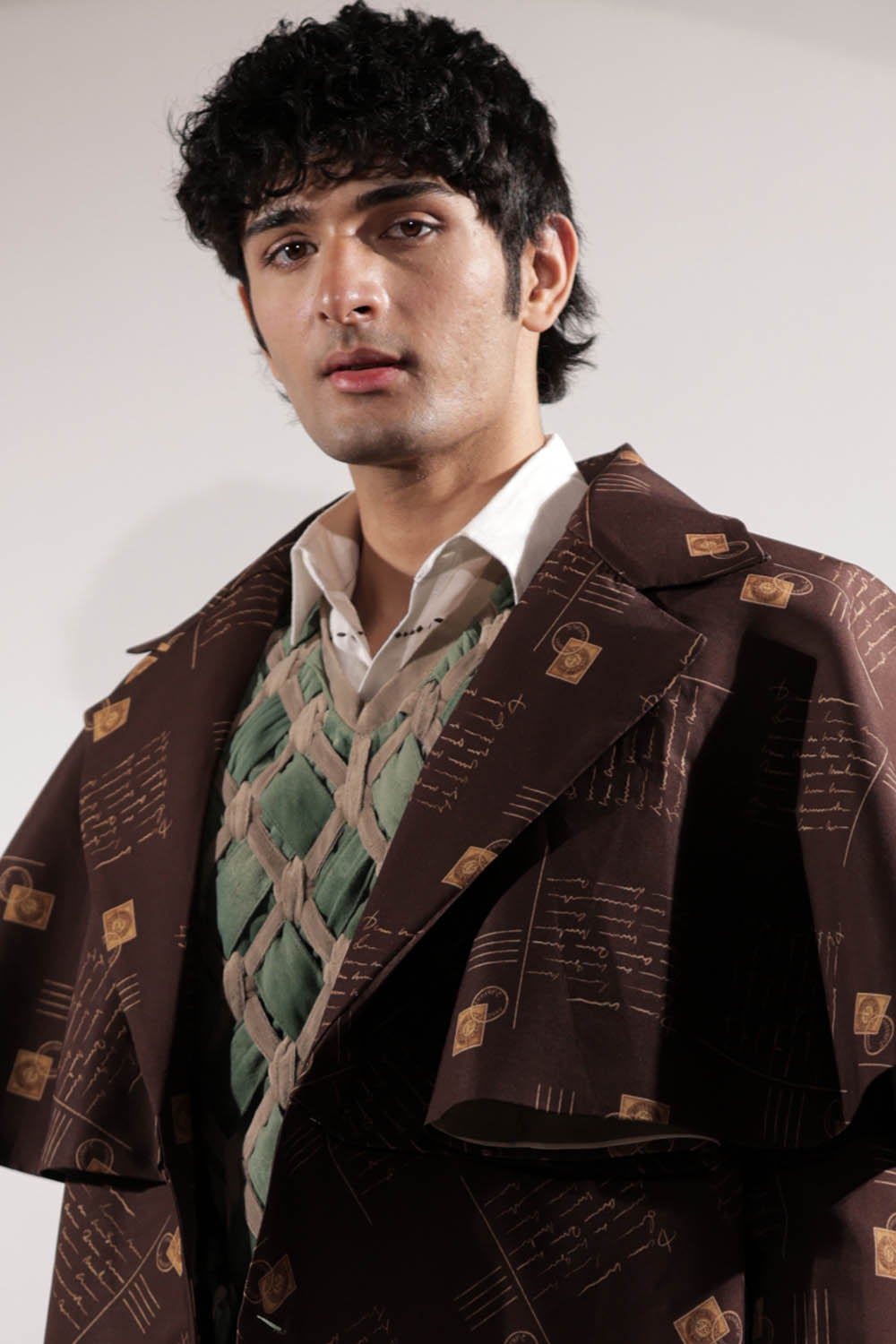 Brown postcard-print flared trench coat