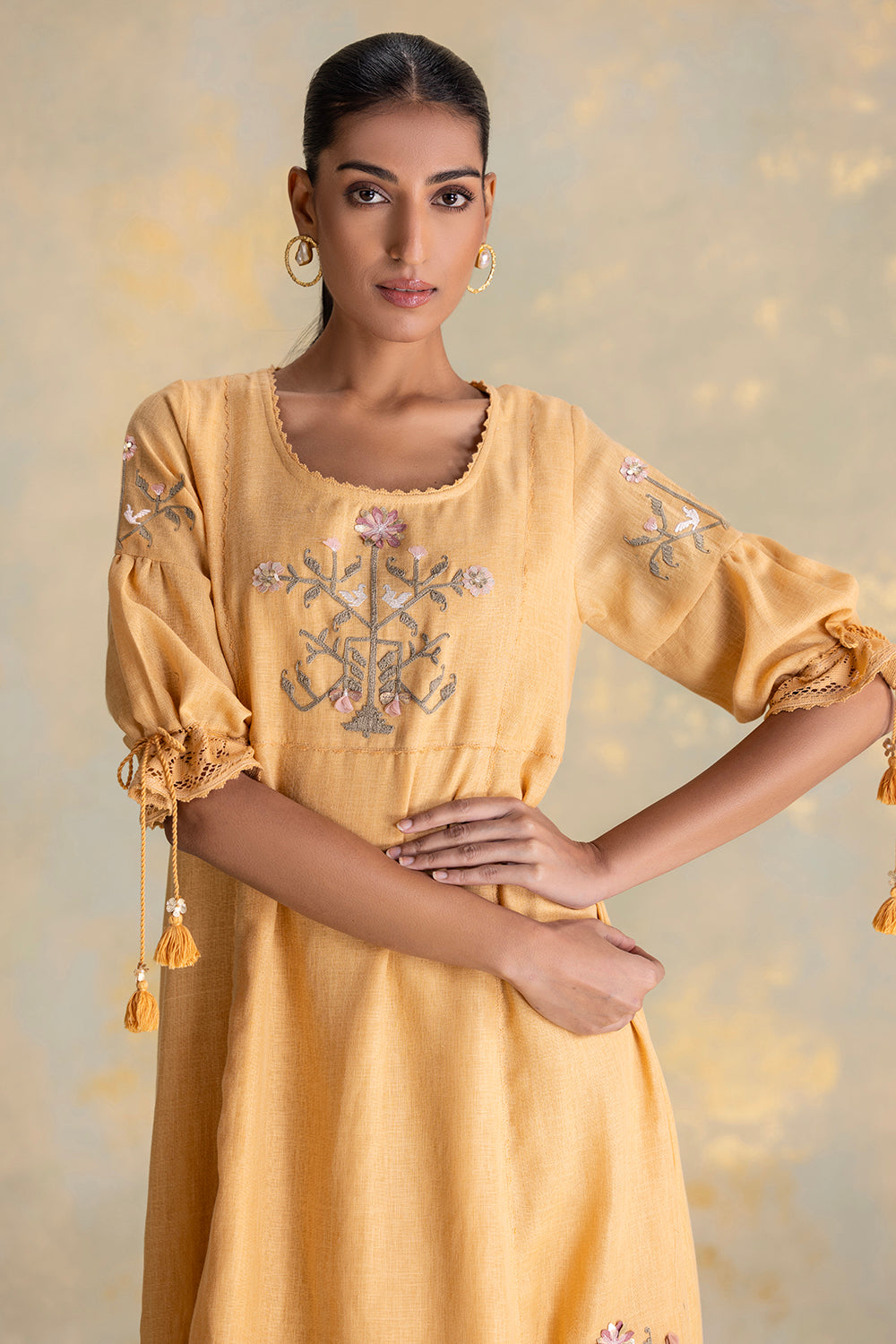 Candlelit Blooms Bed Of Roses Dress