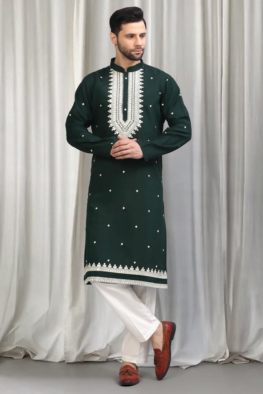 Classic Embroidered Kurta With Back Elastic Pants