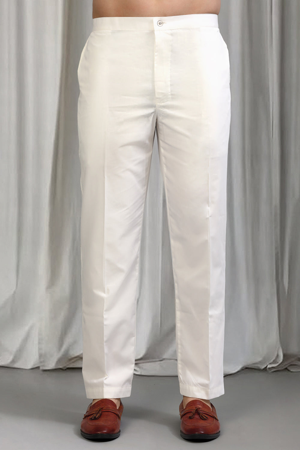Classic Embroidered Kurta With Back Elastic Pants
