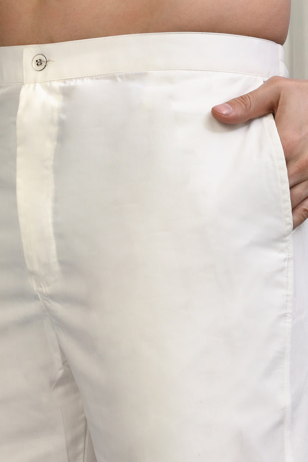 Classic Embroidered Kurta With Back Elastic Pants