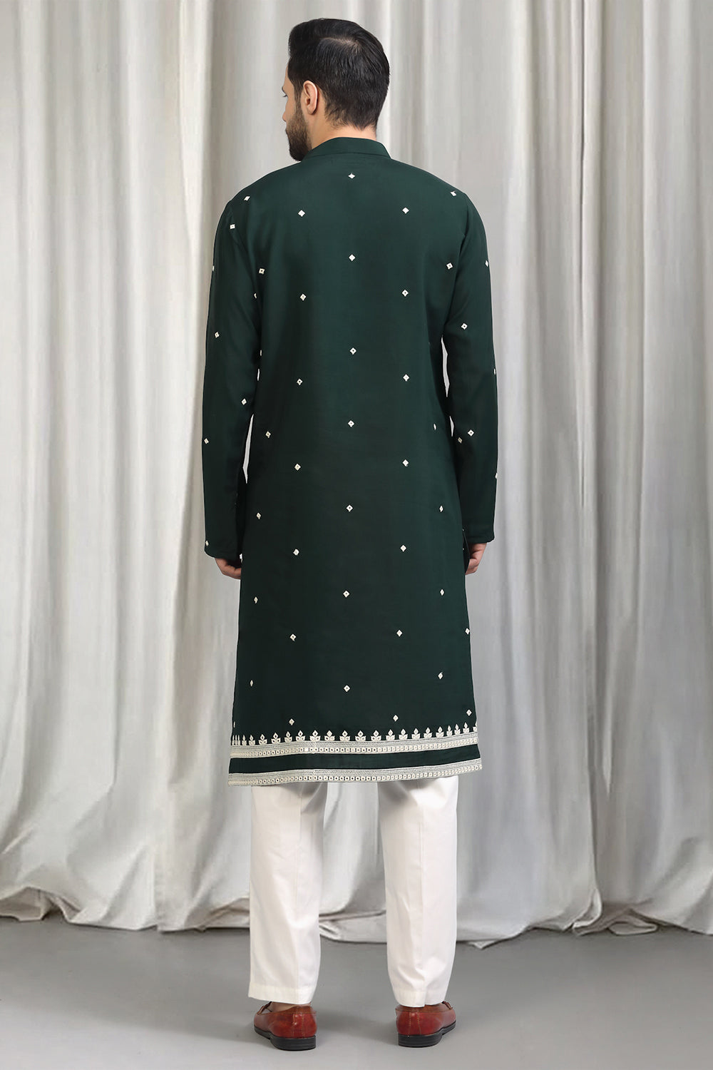 Classic Embroidered Kurta With Back Elastic Pants