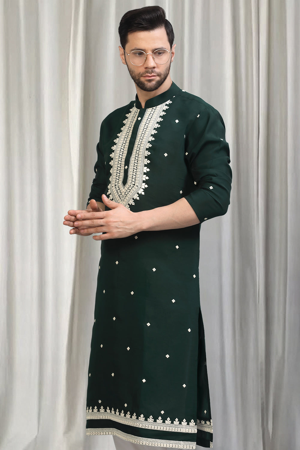 Classic Embroidered Kurta With Back Elastic Pants