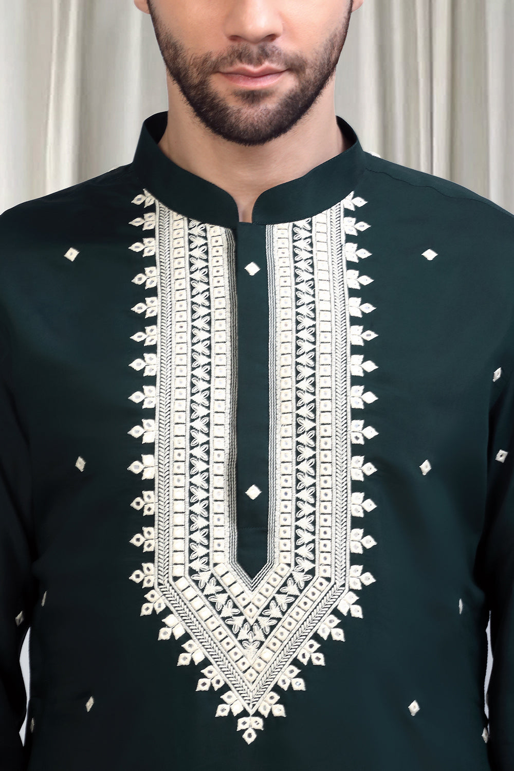 Classic Embroidered Kurta With Back Elastic Pants