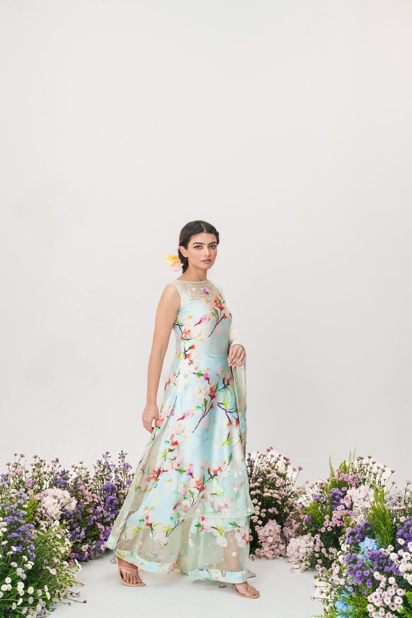 Lilium-Ice Blue Kurta Set With Dupatta