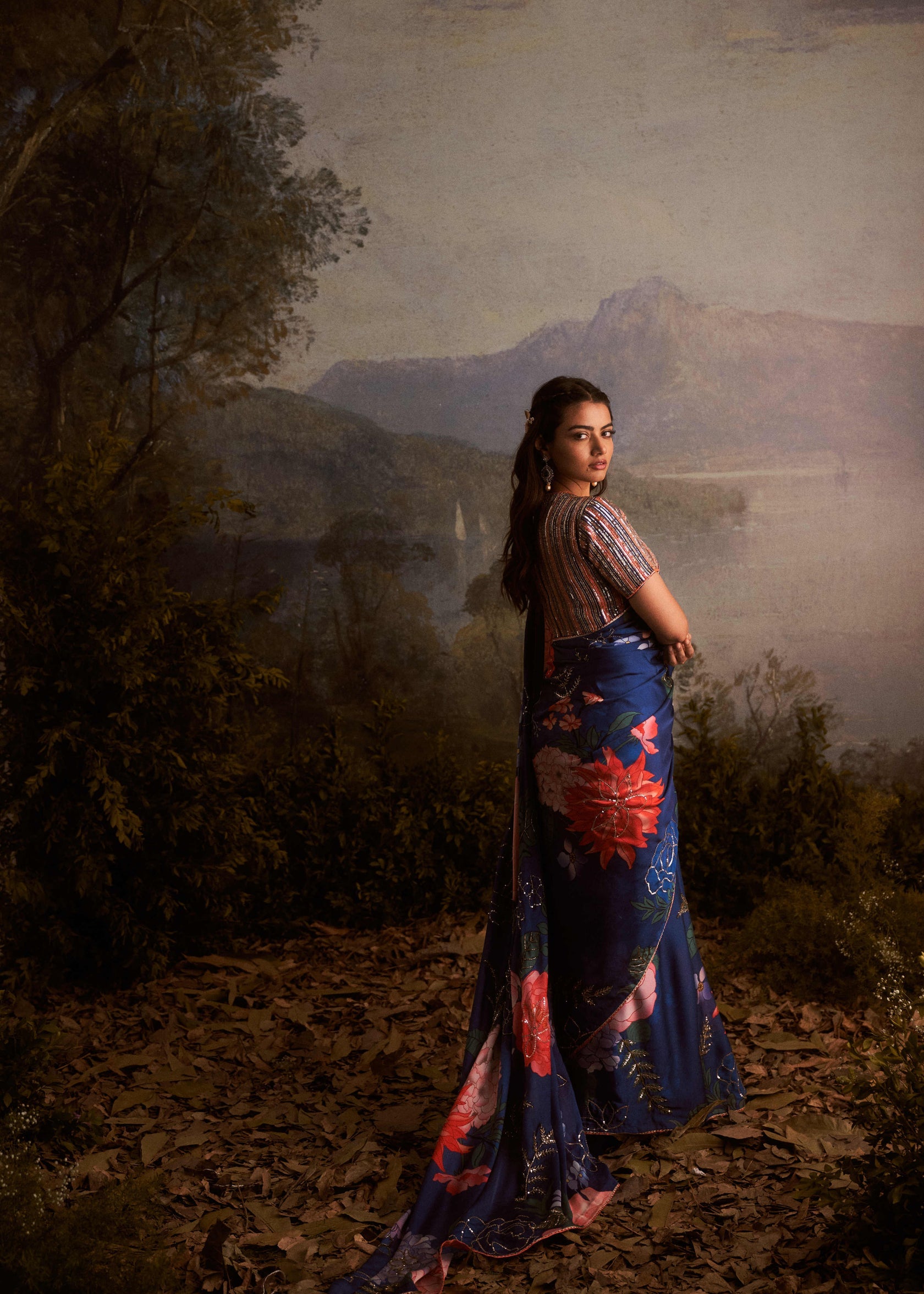 Makha-Navy Blue Saree