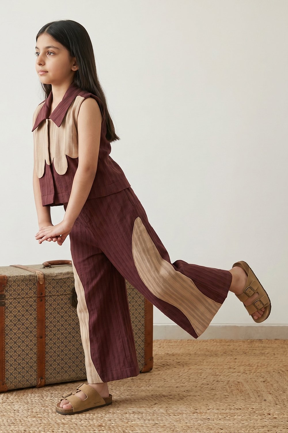 Dark Brown + Beige