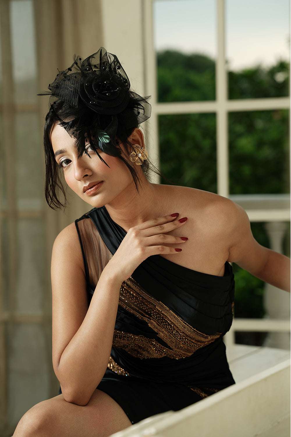 Elegant One-Shoulder Metallic Cocktail Dress