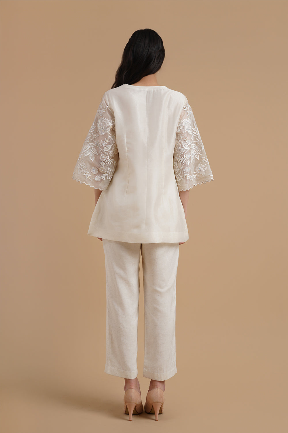 Embroidered Short Kurta Paired With Pants