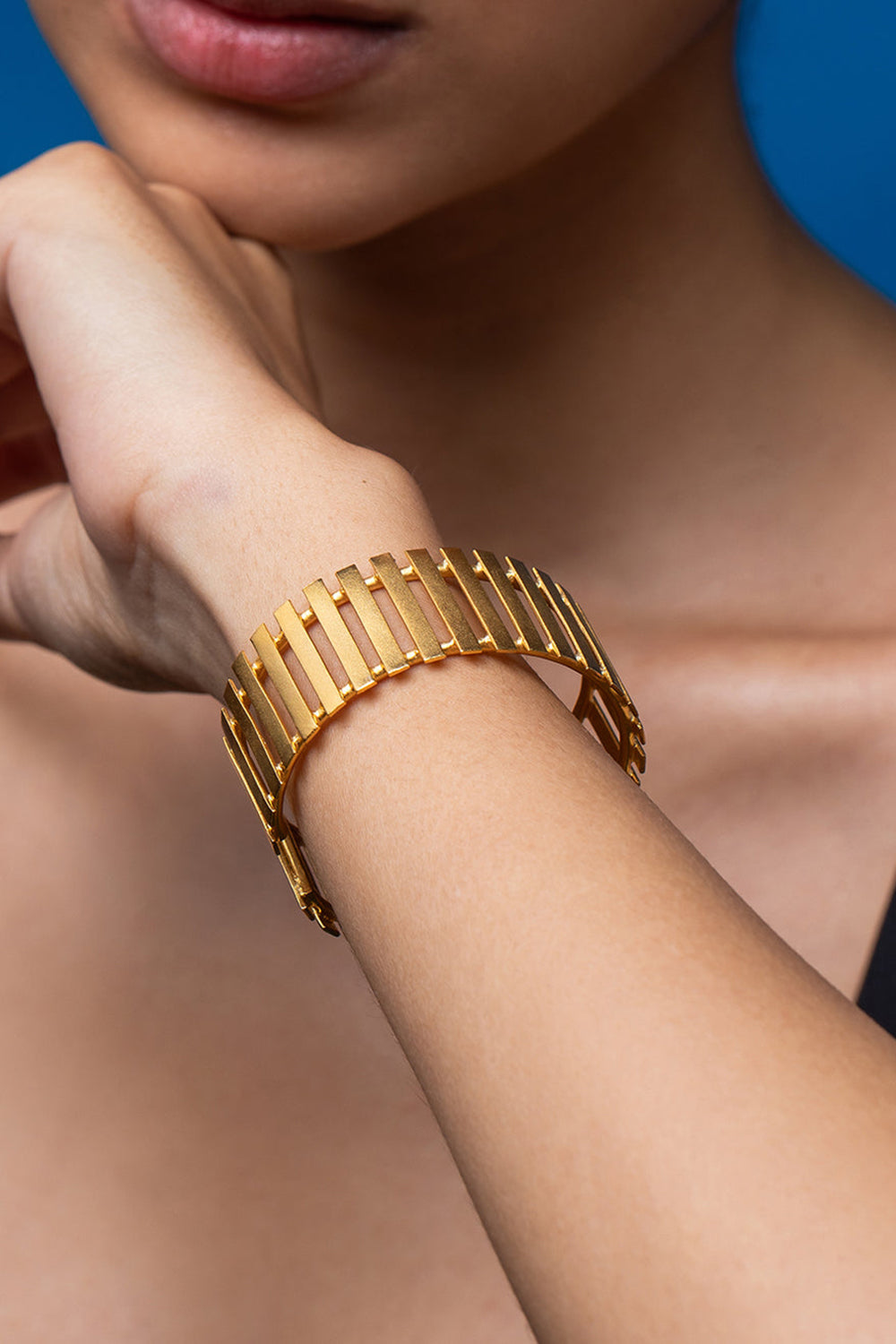 Golden Striped Fence Bracelet