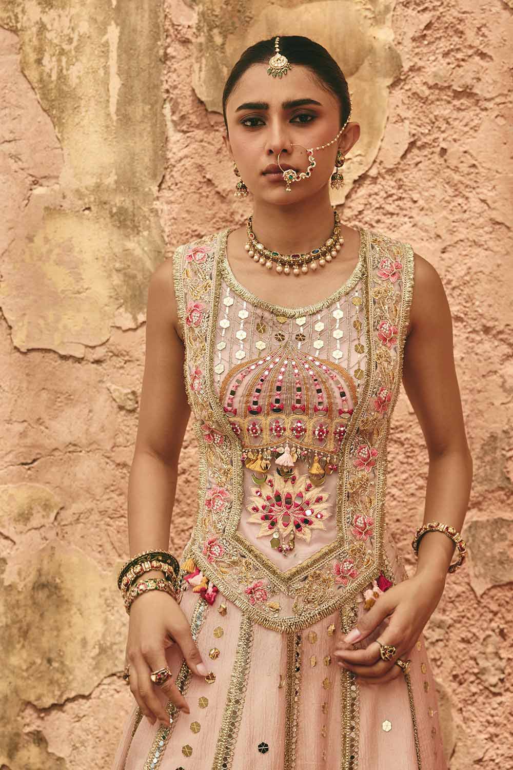 GULABI SHAAN