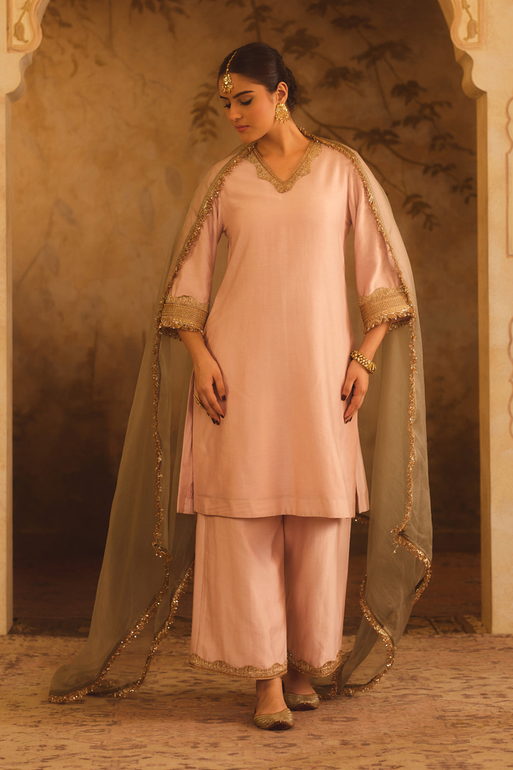 Gulbano Pink V-Neck A-Line Kurta Set