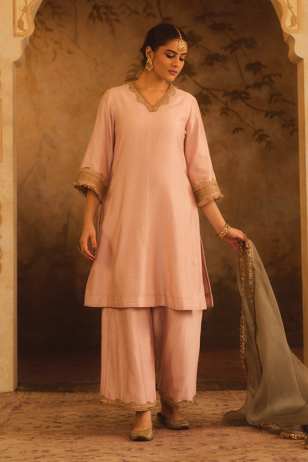Gulbano Pink V-Neck A-Line Kurta Set