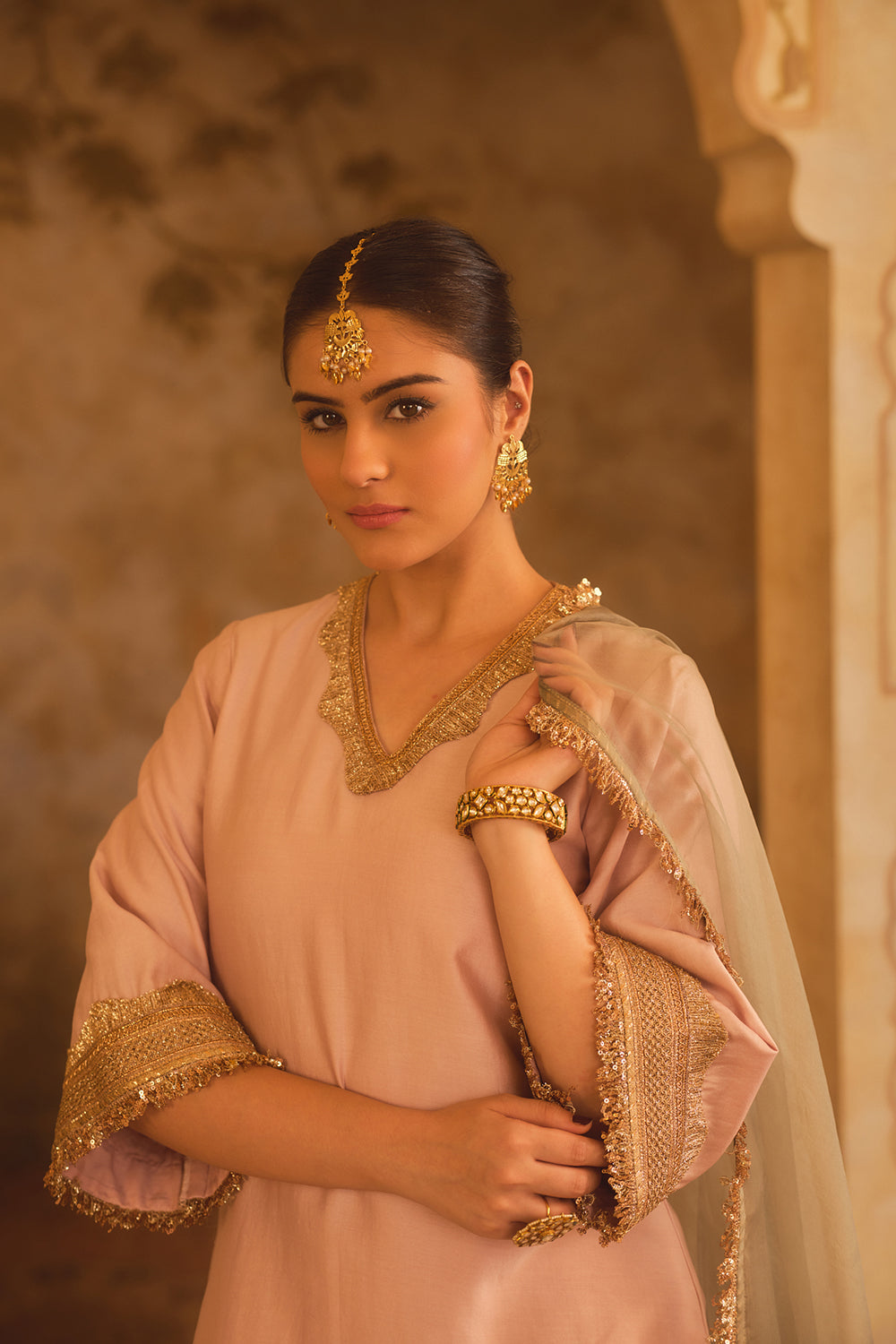 Gulbano Pink V-Neck A-Line Kurta Set